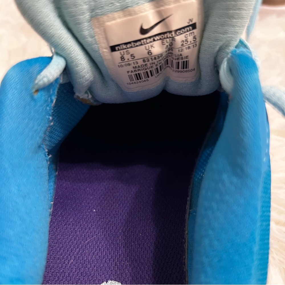 Nike Air Futuran Blue Sneakers with Cushioned Support 8.5 - Picture 6 of 6